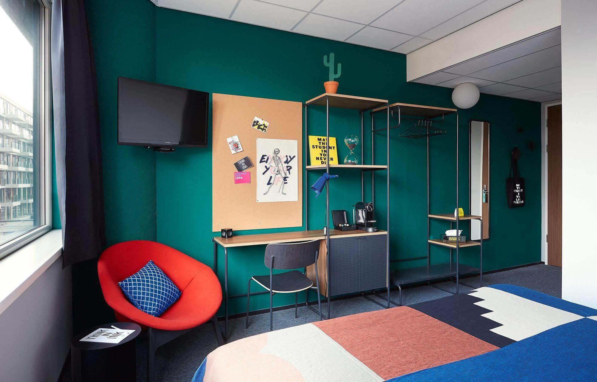 Hotel The Student West